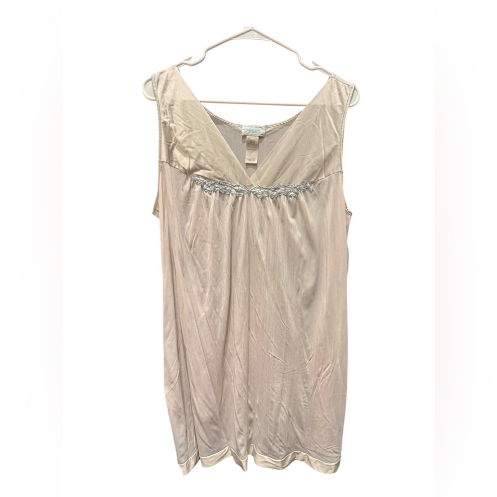 Vanity Fair Cream Chemise with Blue Accents XL - Picture 2 of 6